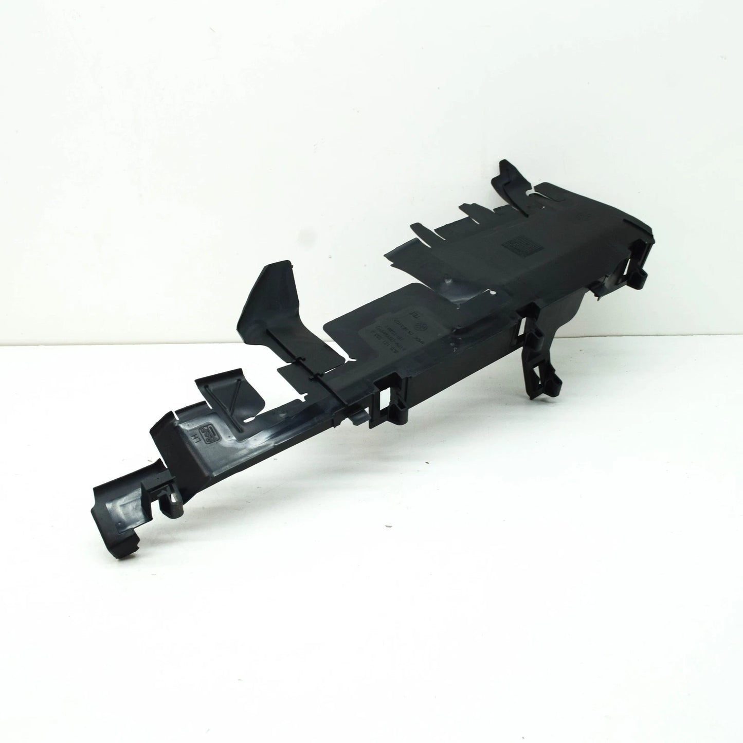 NEW VOLKSWAGEN JETTA MK6 A6 RADIATOR AIR DUCT LEFT 5C6121283G ORIGINAL