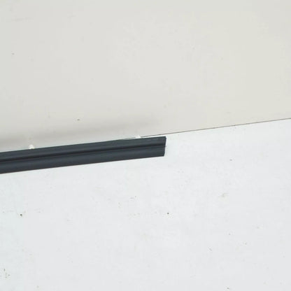 NEW MERCEDES-BENZ E W210 FRONT RIGHT DOOR BOTTOM COVER STRIP A2106907262