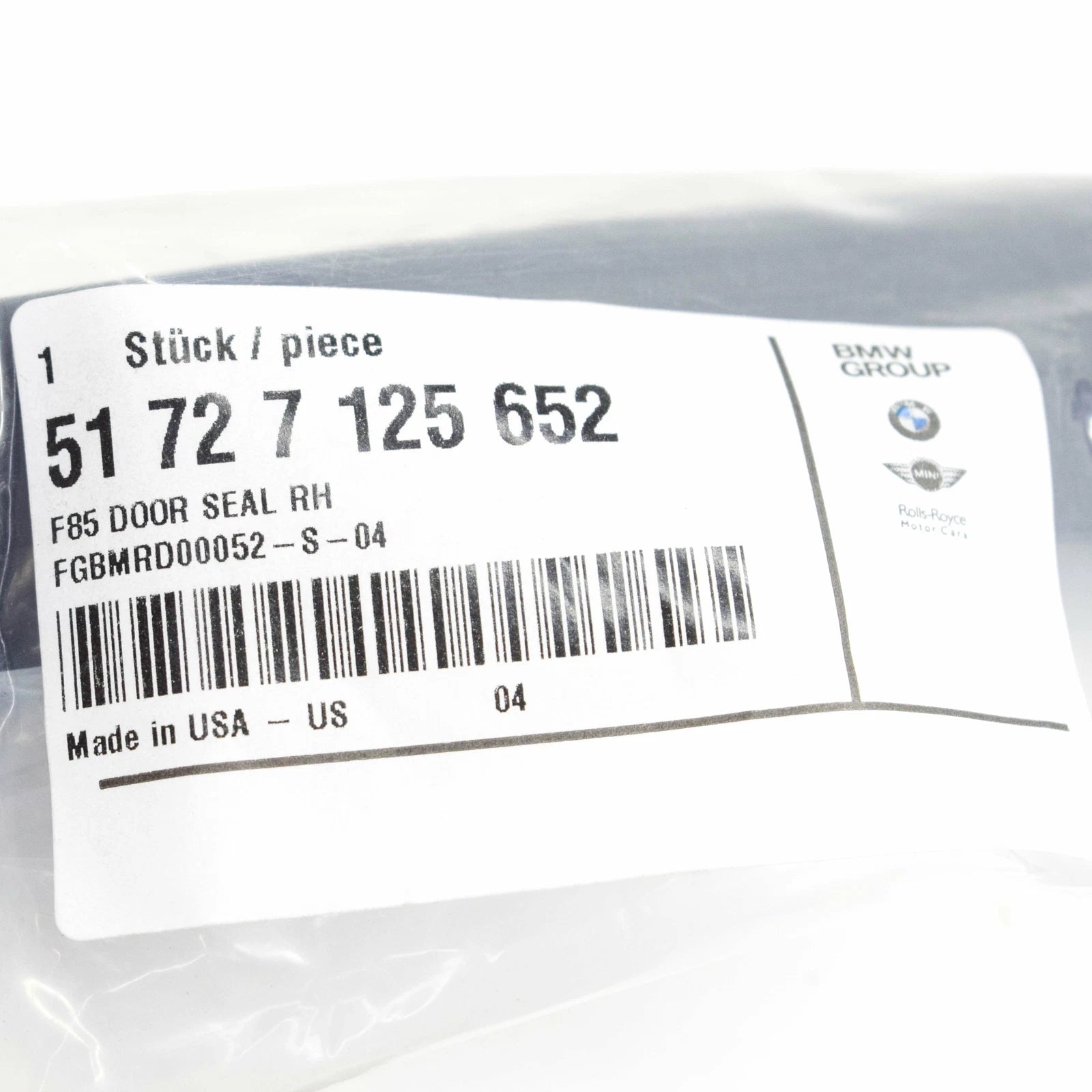 NEW BMW Z4 ROADSTER E85 FRONT RIGHT DOOR WEATHERSTRIP 51727125652 ORIGINAL