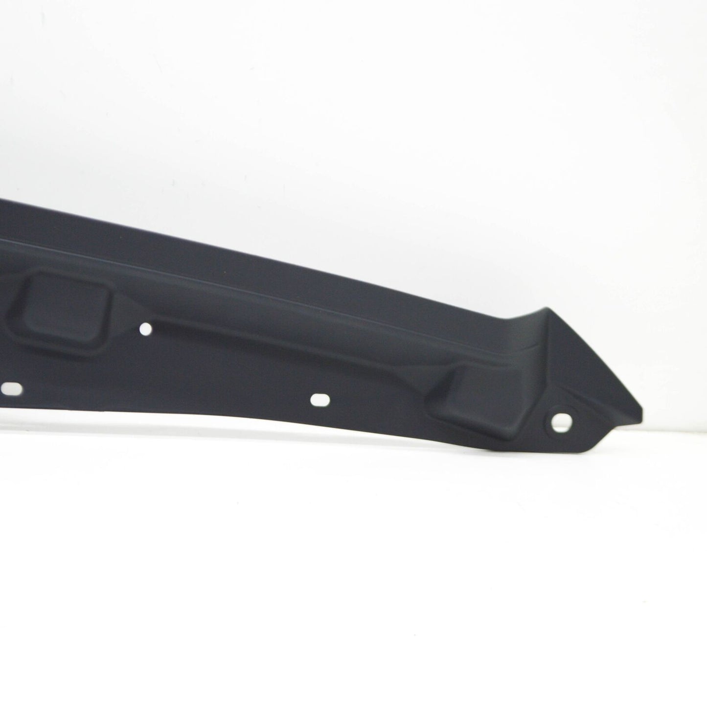 NEW SKODA YETI 5L FRONT BUMPER TRIM COVER 5L08533439B9 ORIGINAL