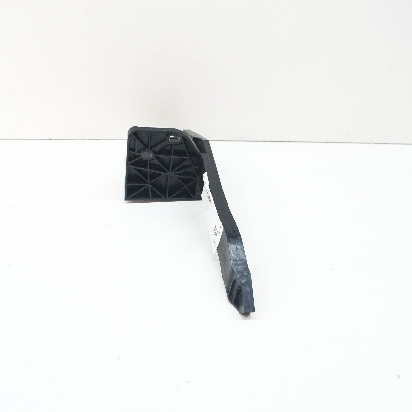 NEW AUDI E-TRON FRONT LEFT RADIATOR LOWER BRACKET 4KE807135 ORIGINAL