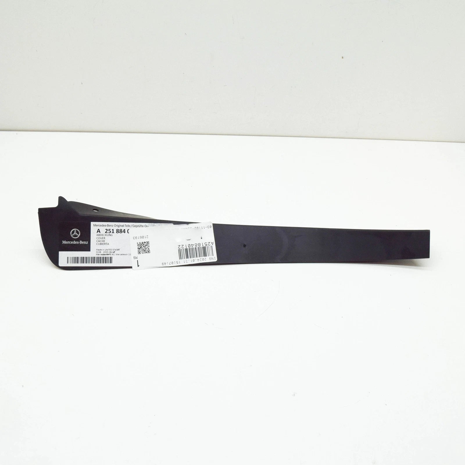 NEW MERCEDES-BENZ R W251 FRONT LEFT WHEEL ARCH COVER A2518840122 ORIGINAL