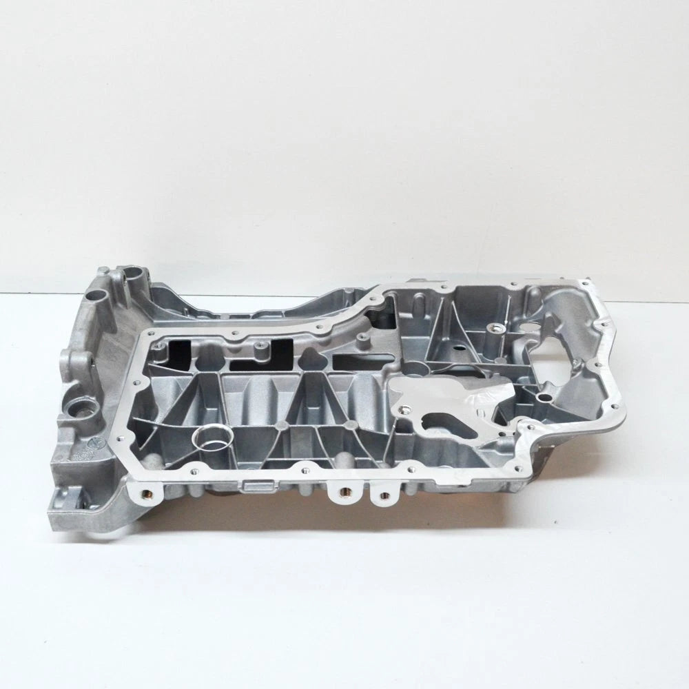 NEW AUDI A4 AVANT B9 UPPER ENGINE OIL SUMP 06L103603AT ORIGINAL