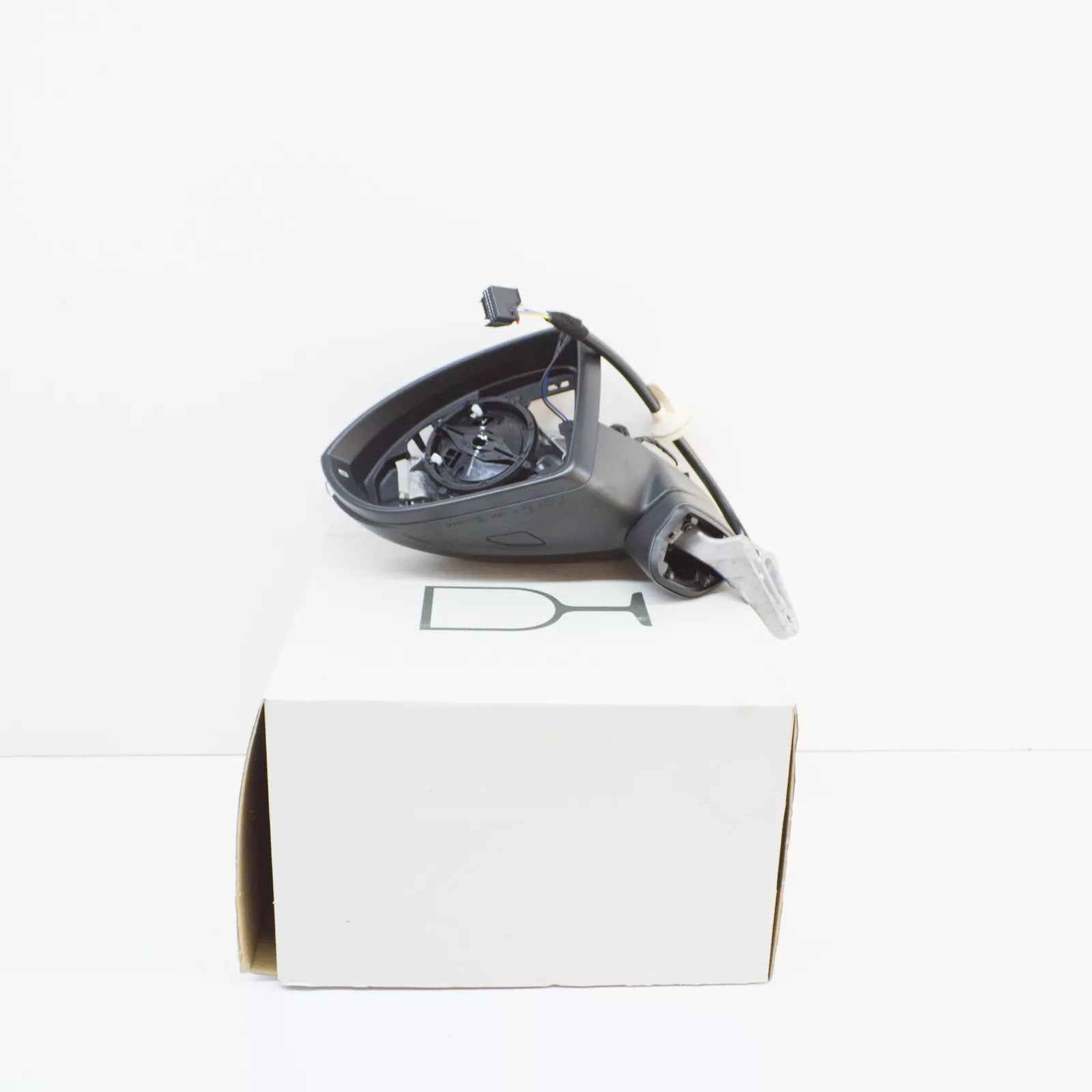 NEW VW TOURAN 5T FRONT LEFT SIDE WING MIRROR RHD 5TC8575079B9 ORIGINAL