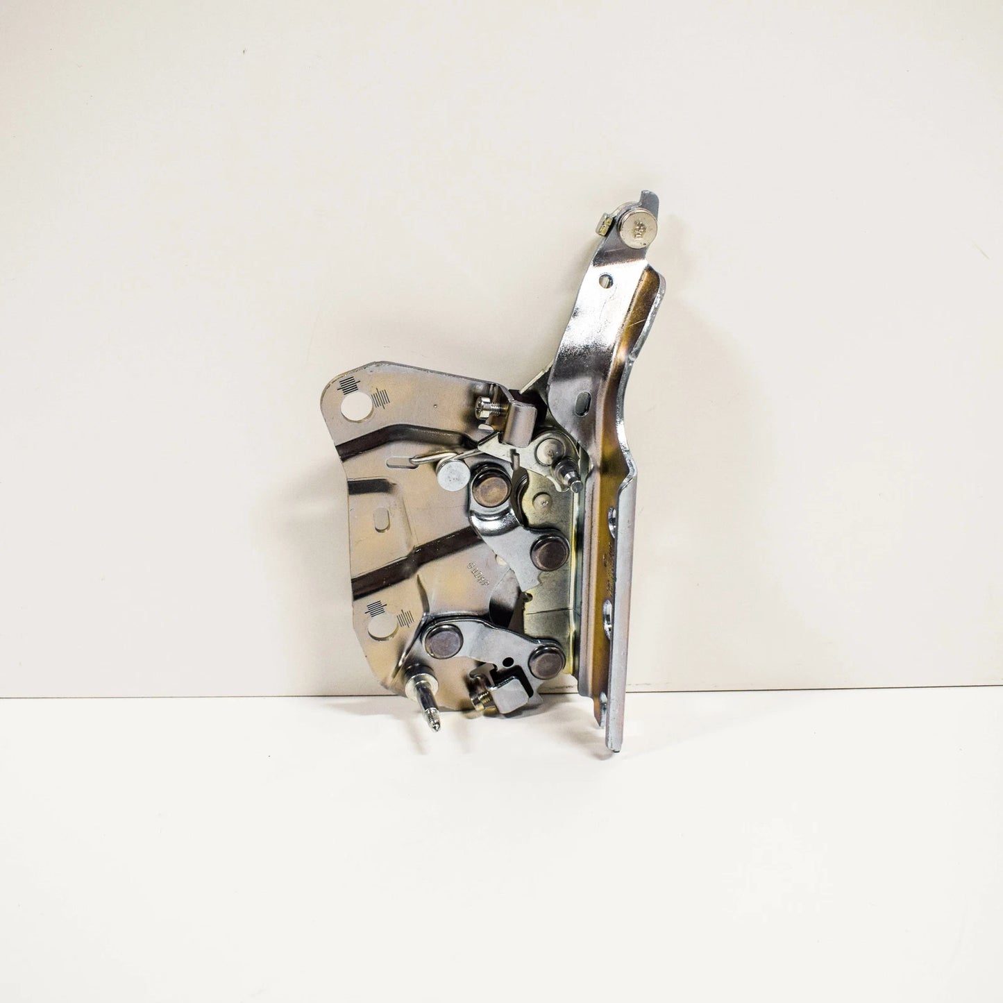 NEW VOLKSWAGEN TOURAN 5T FRONT LEFT BONNET HOOD HINGE 5TA823301D ORIGINAL