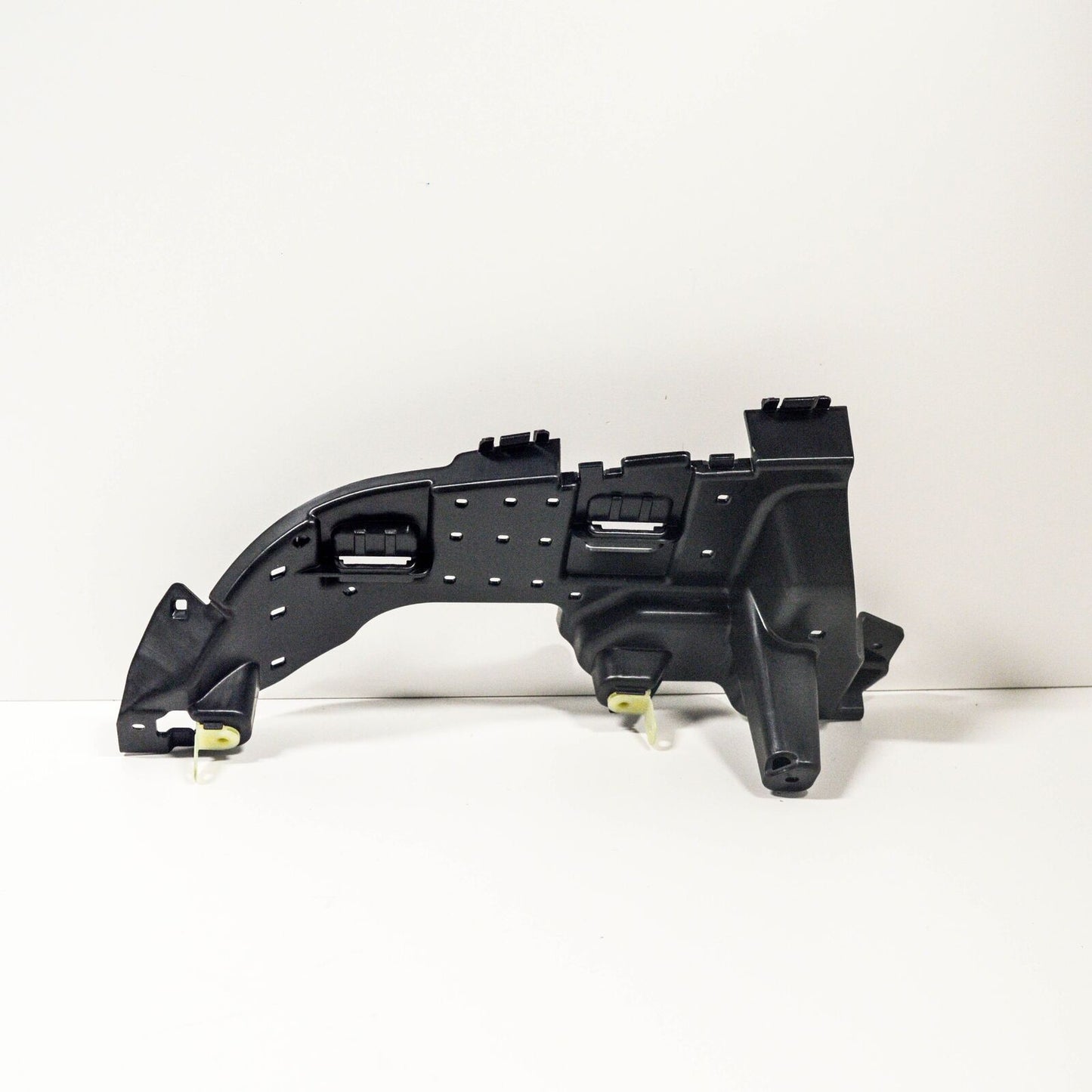 NEW MB C C205 REAR BUMPER LEFT BRACKET BEZEL TRIM A2058854914 ORIGINAL