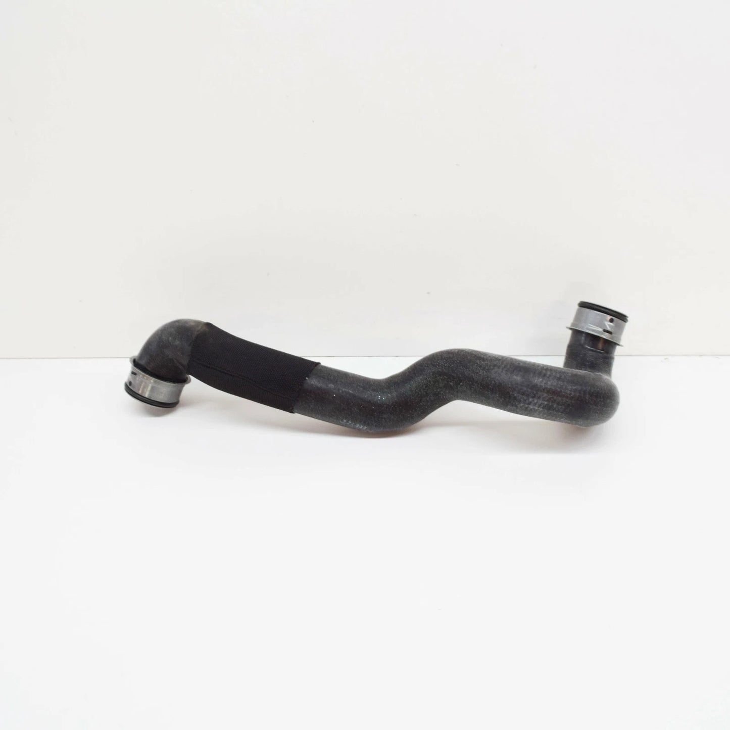 NEW MERCEDES-BENZ CLK C209 RADIATOR TOP HOSE A2095013082