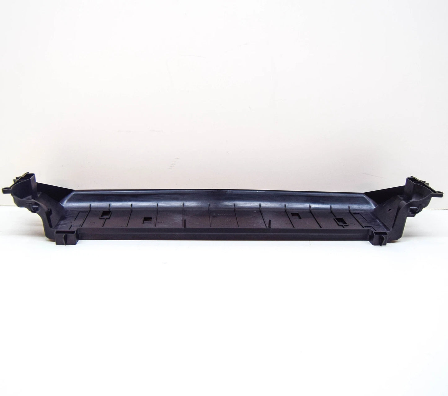 NEW BMW X5 E70 INTERCOOLER RADIATOR MOUNT 3.0D 17117795909 ORIGINAL