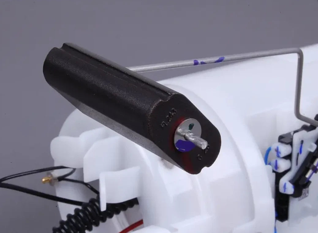 NEW BMW X5 E70 FUEL PUMP 7195463 16117195463 ORIGINAL