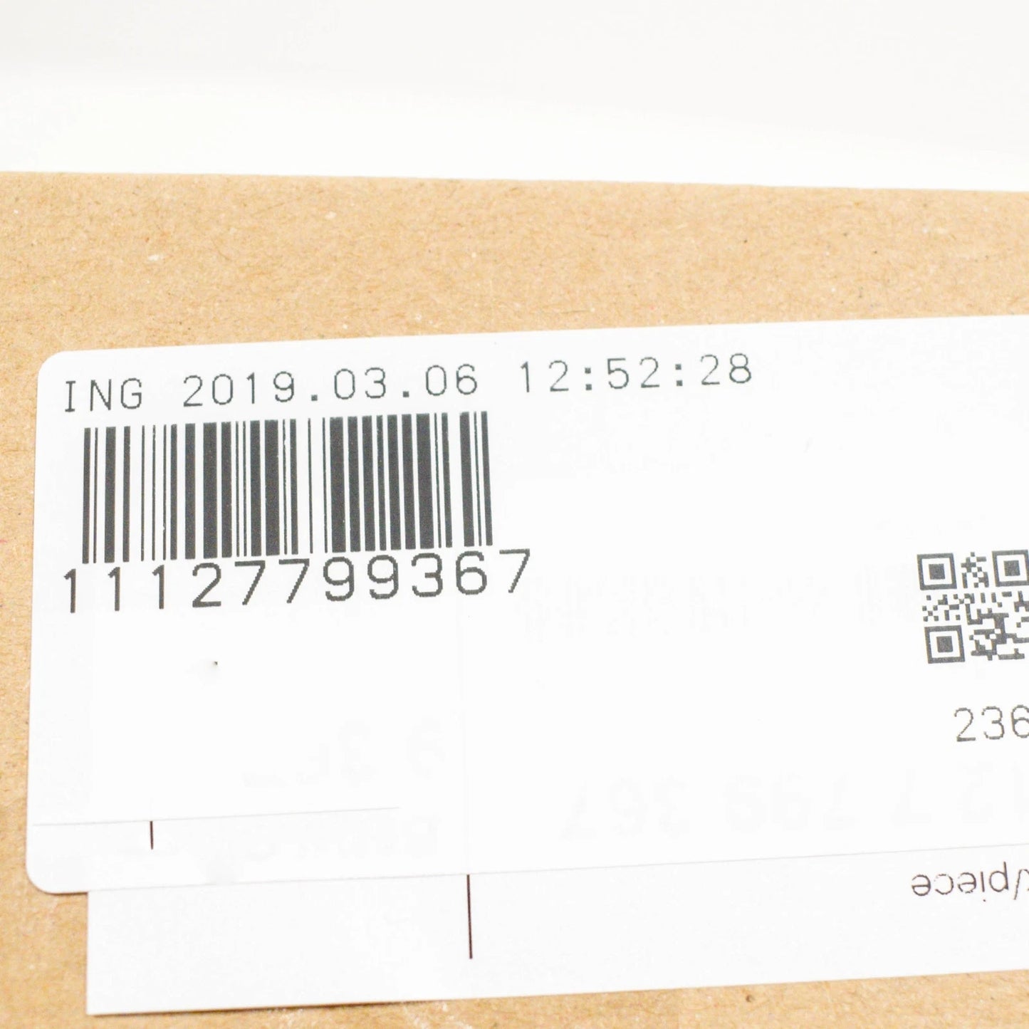 NEW BMW 1 E87 2.0I OIL SEPERATOR 11127799367 ORIGINAL