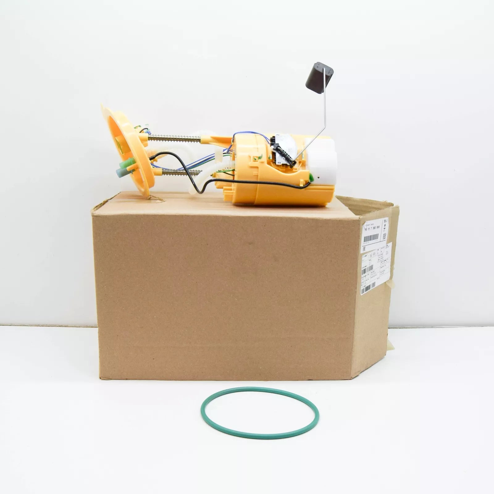 NEW BMW X3 F25 RIGHT TANK FUEL PUMP 16117360995 7360995 ORIGINAL