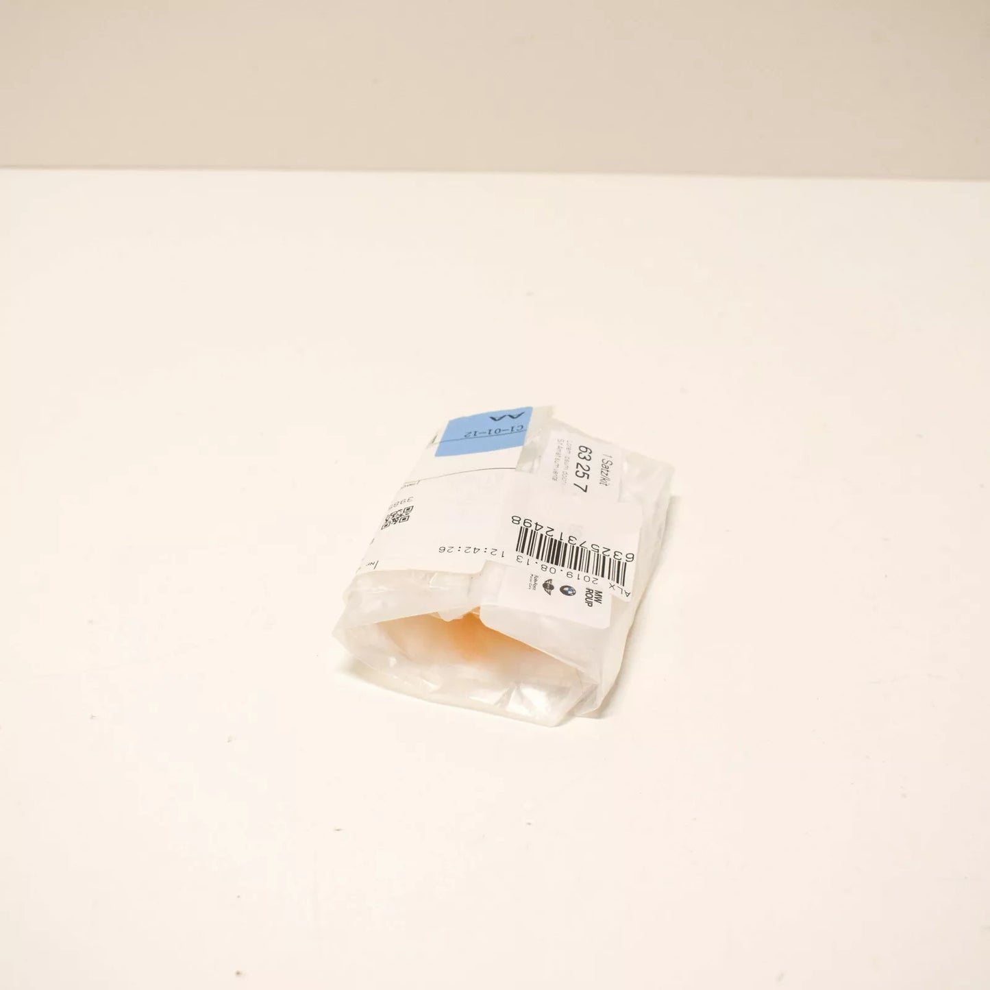 NEW BMW 3 F30 SEDAN FIXING KIT CLIPS 63257312498 7312498 ORIGINAL