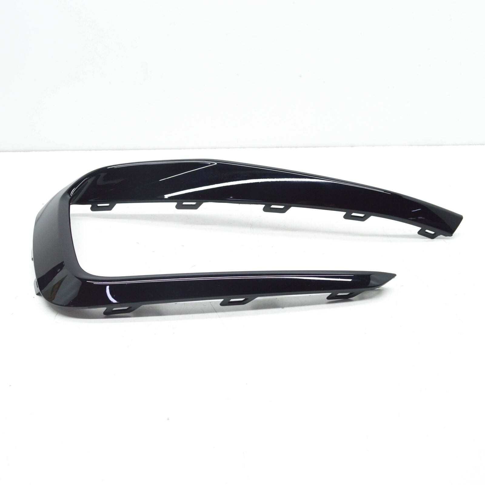 NEW VOLKSWAGEN POLO AW FRONT LEFT BUMPER TRIM 2G0853711041 ORIGINAL