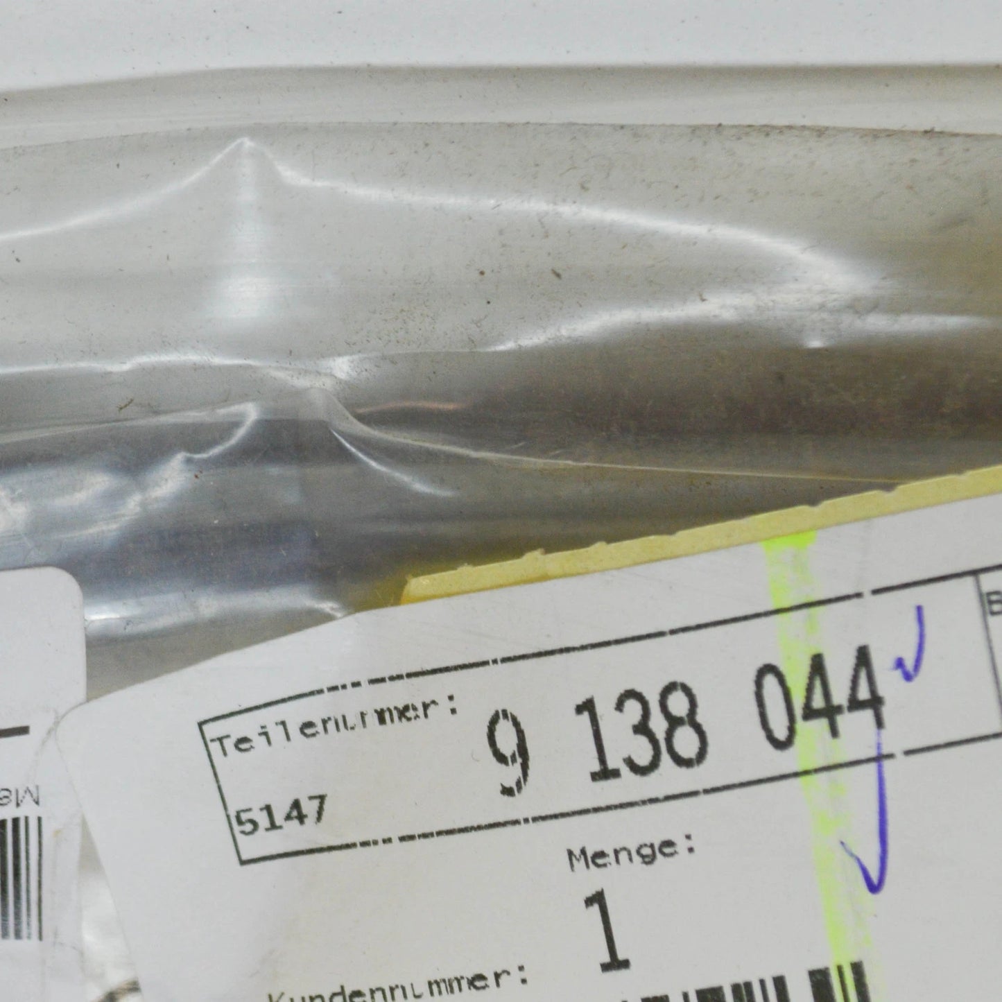 NEW BMW X5 E70 ROLLER BLIND PULL-OUT BAR 51479138044 ORIGINAL