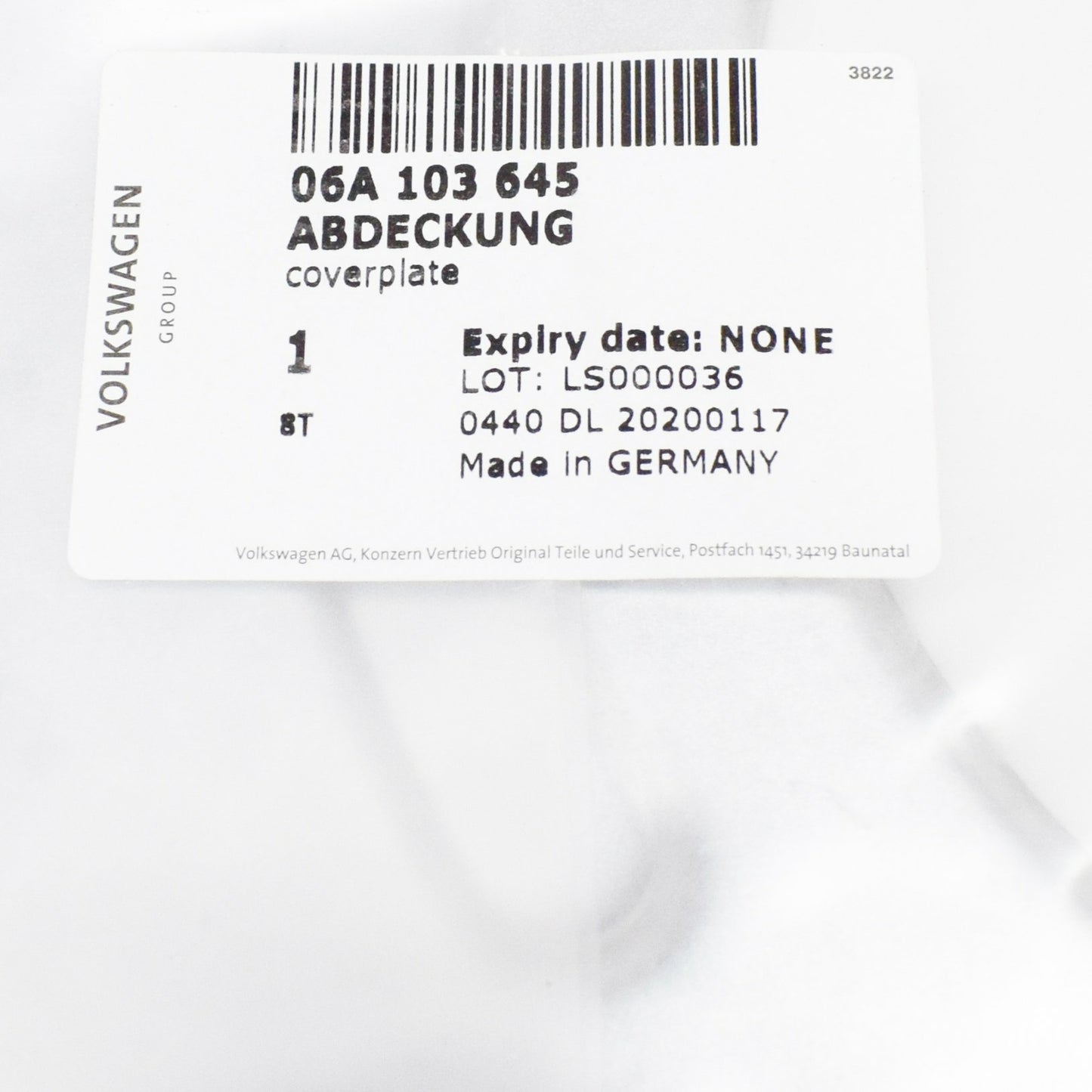 NEW VOLKSWAGEN BEETLE 9C ENGINE COVER PLATE 06A103645 ORIGINAL