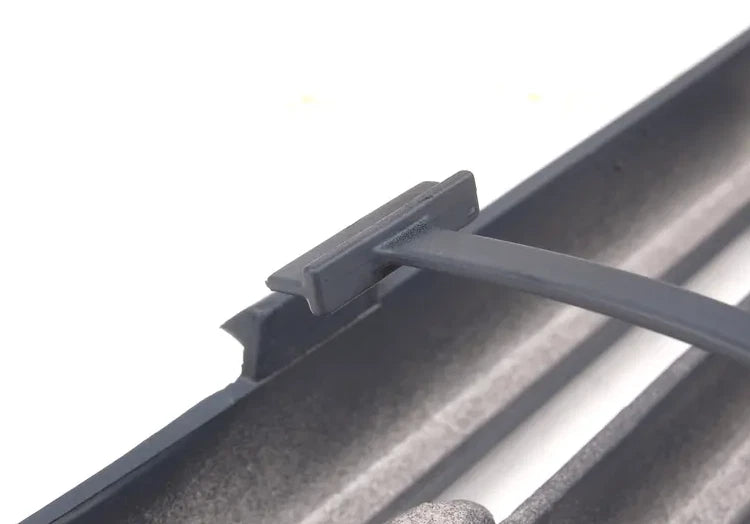 NEW MB E W210 FRONT TOWING BRACKET COVER FLAP TRIM A21088002059999 ORIGINAL