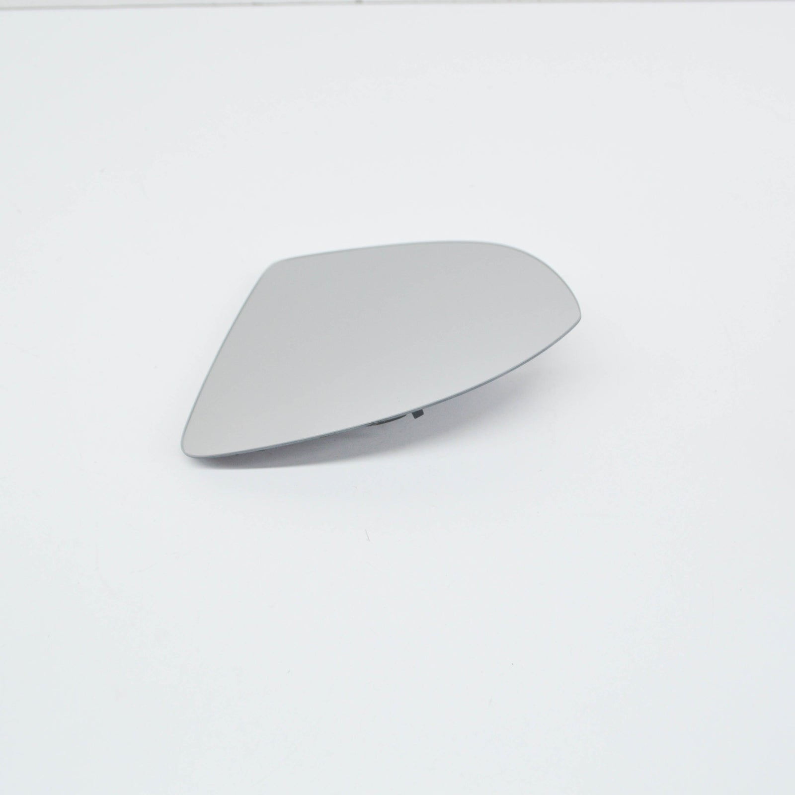 NEW VW TOURAN 5T FRONT LEFT DOOR MIRROR GLASS RHD 510857521A ORIGINAL