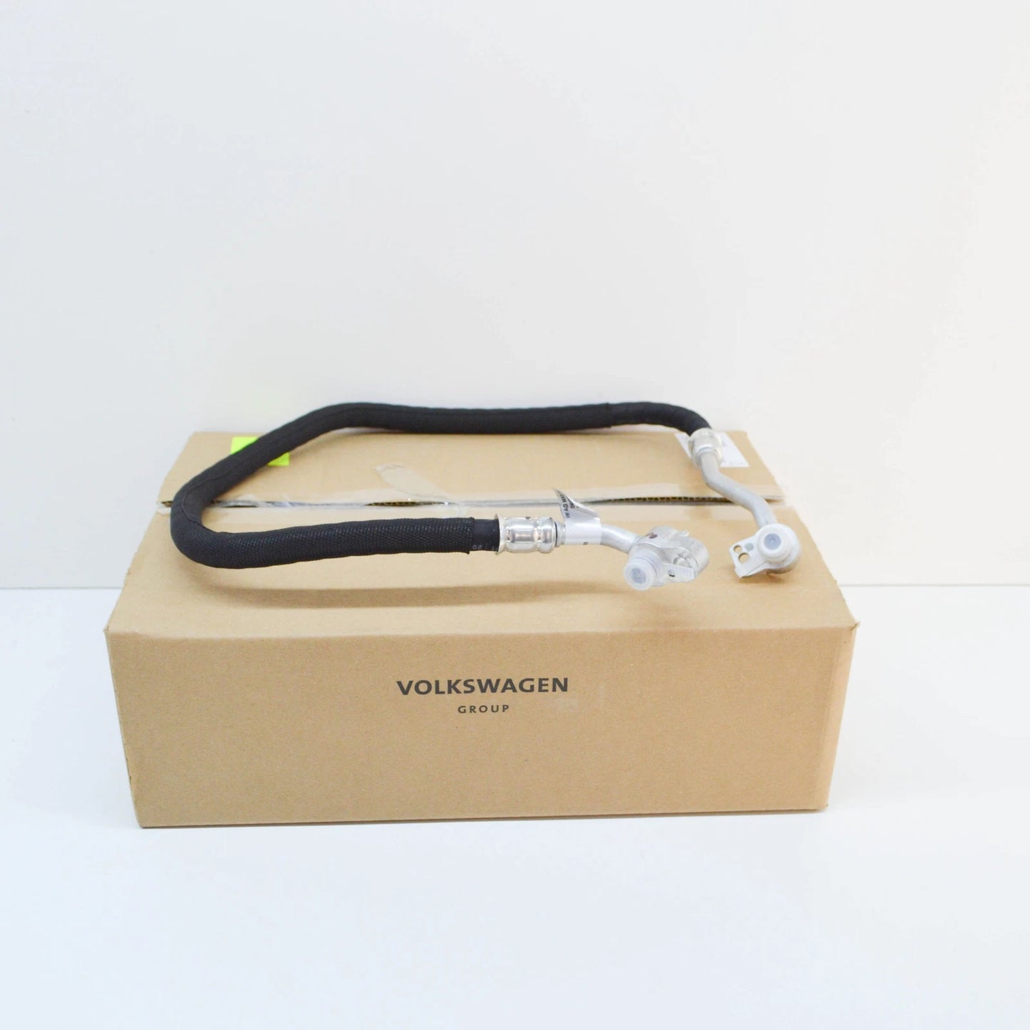 NEW AUDI Q5 FY A/C REFRIGERANT LINE 80A816721C