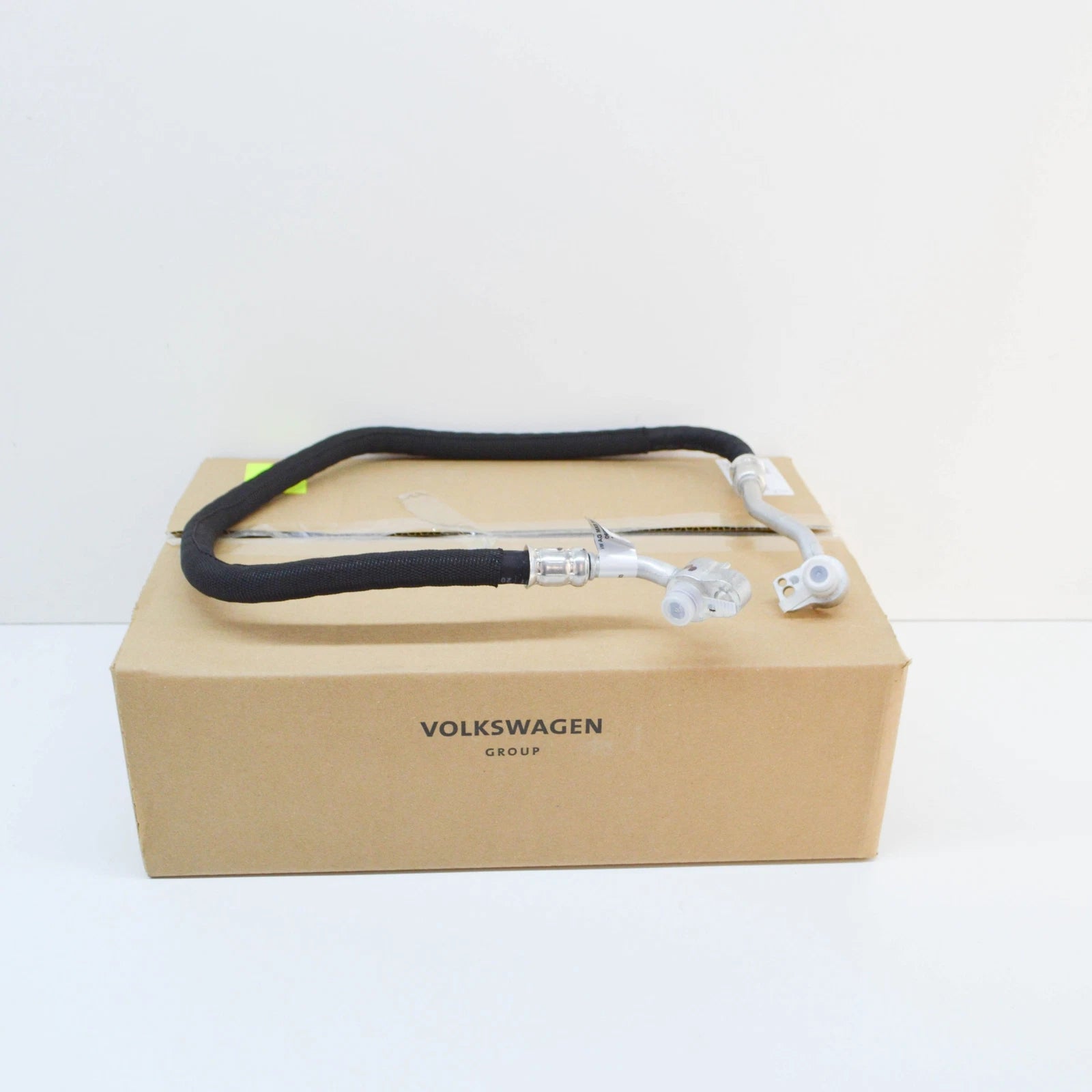 NEW AUDI Q5 FY A/C REFRIGERANT LINE 80A816721C