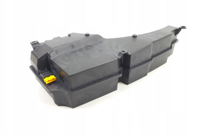 NEW VOLKSWAGEN TOUAREG CR MK3 REAR SUBWOOFER 760035621A ORIGINAL