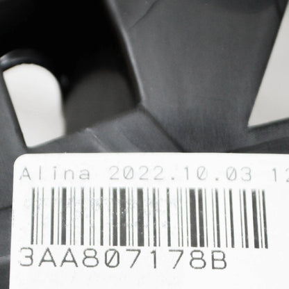 NEW VW PASSAT B7 FRONT RIGHT BUMPER GUIDE PIECE R-LINE 3AA807178B ORIGINAL