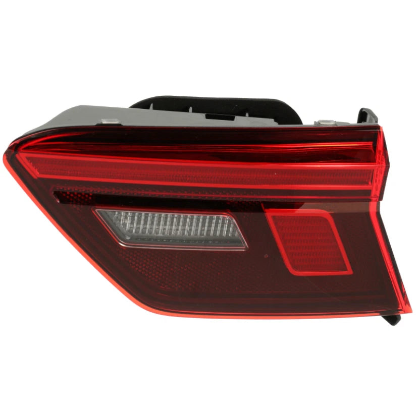 NEW VW TIGUAN AD1 REAR INNER RIGHT TAILLIGHT 5NN945094 ORIGINAL
