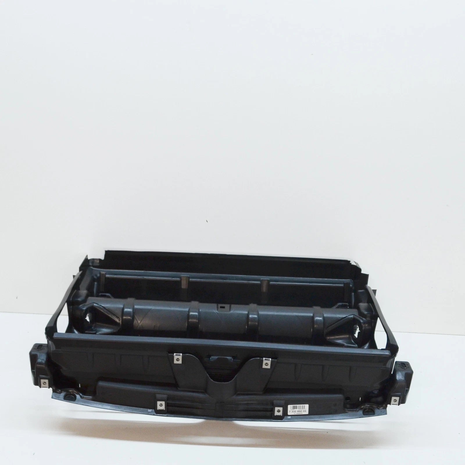 NEW BMW 5 F10 RADIATOR CORE AIR DUCT 51647332892 ORIGINAL