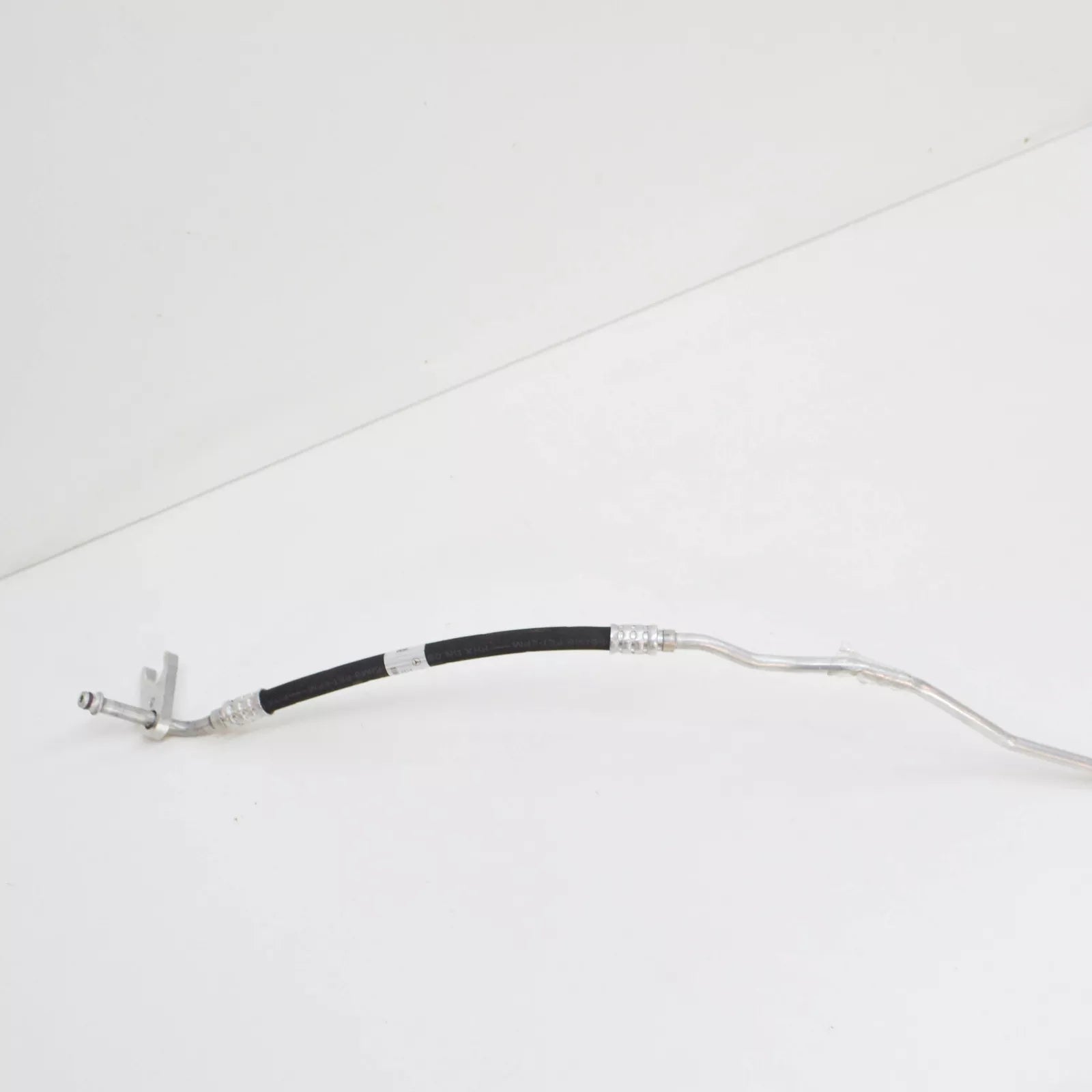 NEW MB CLK C209 CONDENSER TO EXPANSION VALVE PIPING LHD A2098300015 ORIGINAL