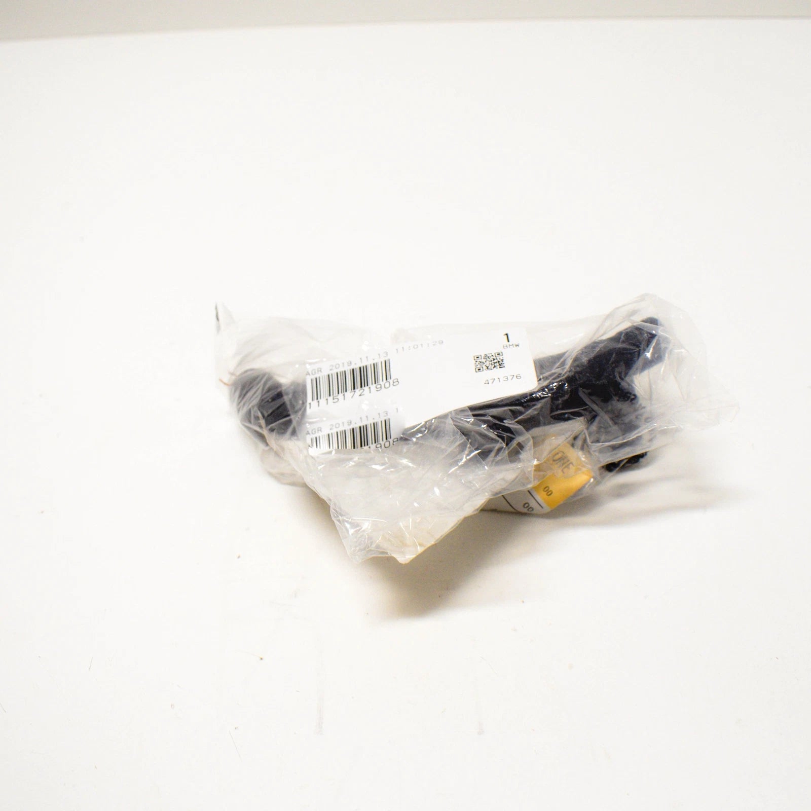 NEW BMW 3 E30 COOLING SYSTEM WATER VENT HOSE 11151721908 1721908 ORIGINAL