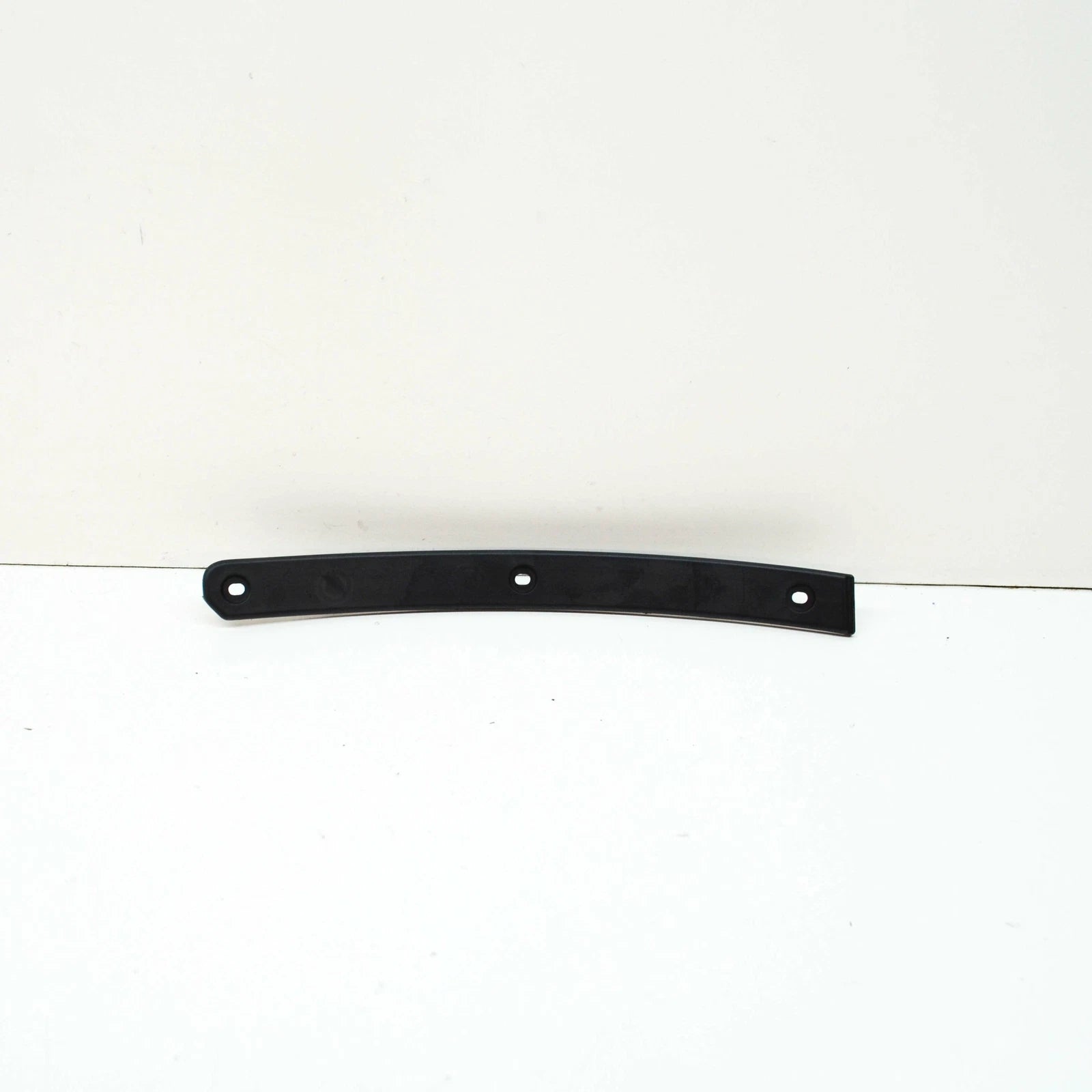 NEW AUDI A6 C8 LEFT STONE GUARD PROTECTION 4K0853823 ORIGINAL