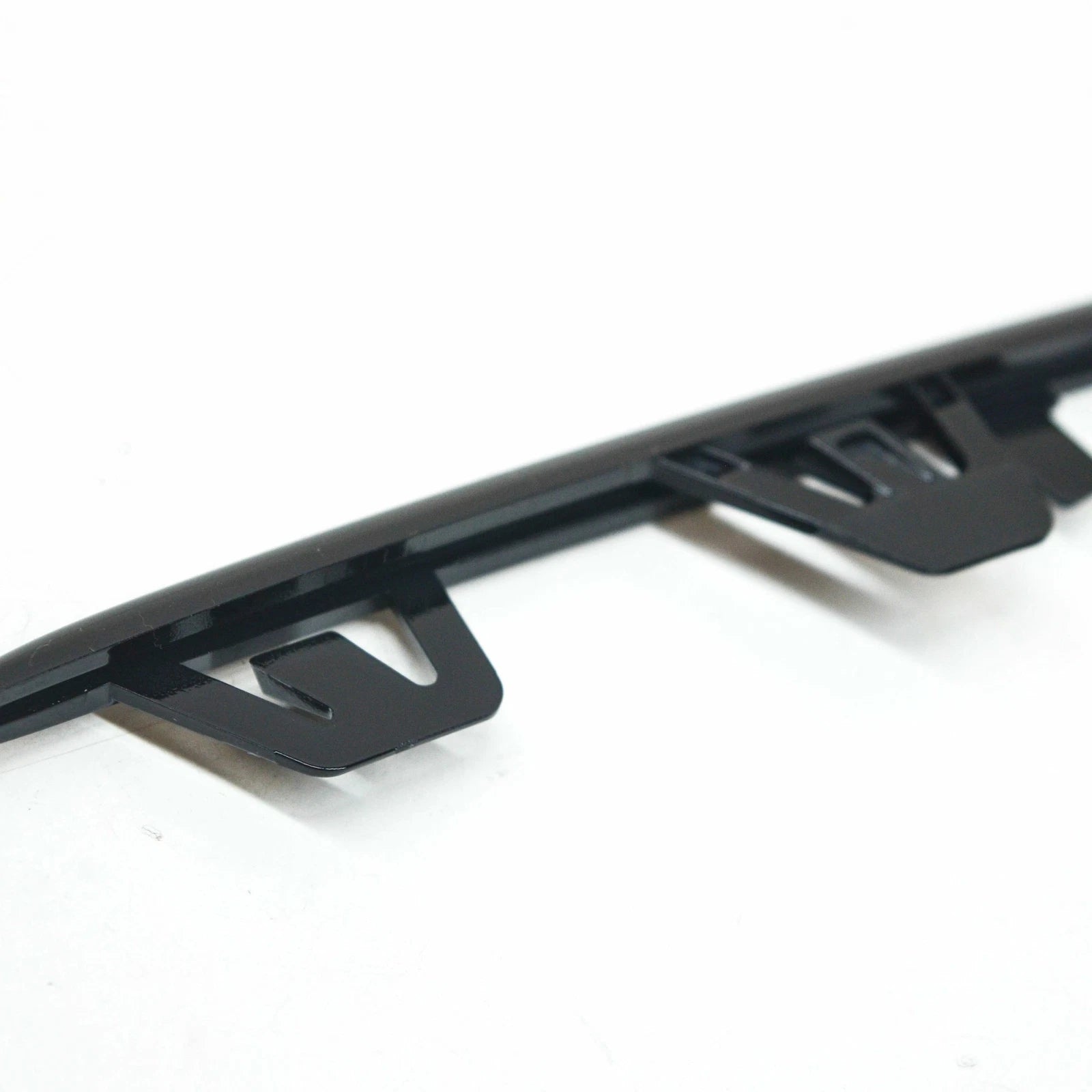 NEW MB GLA H247 FRONT BUMPER UPPER LEFT TRIM STRIP A2478858304 ORIGINAL