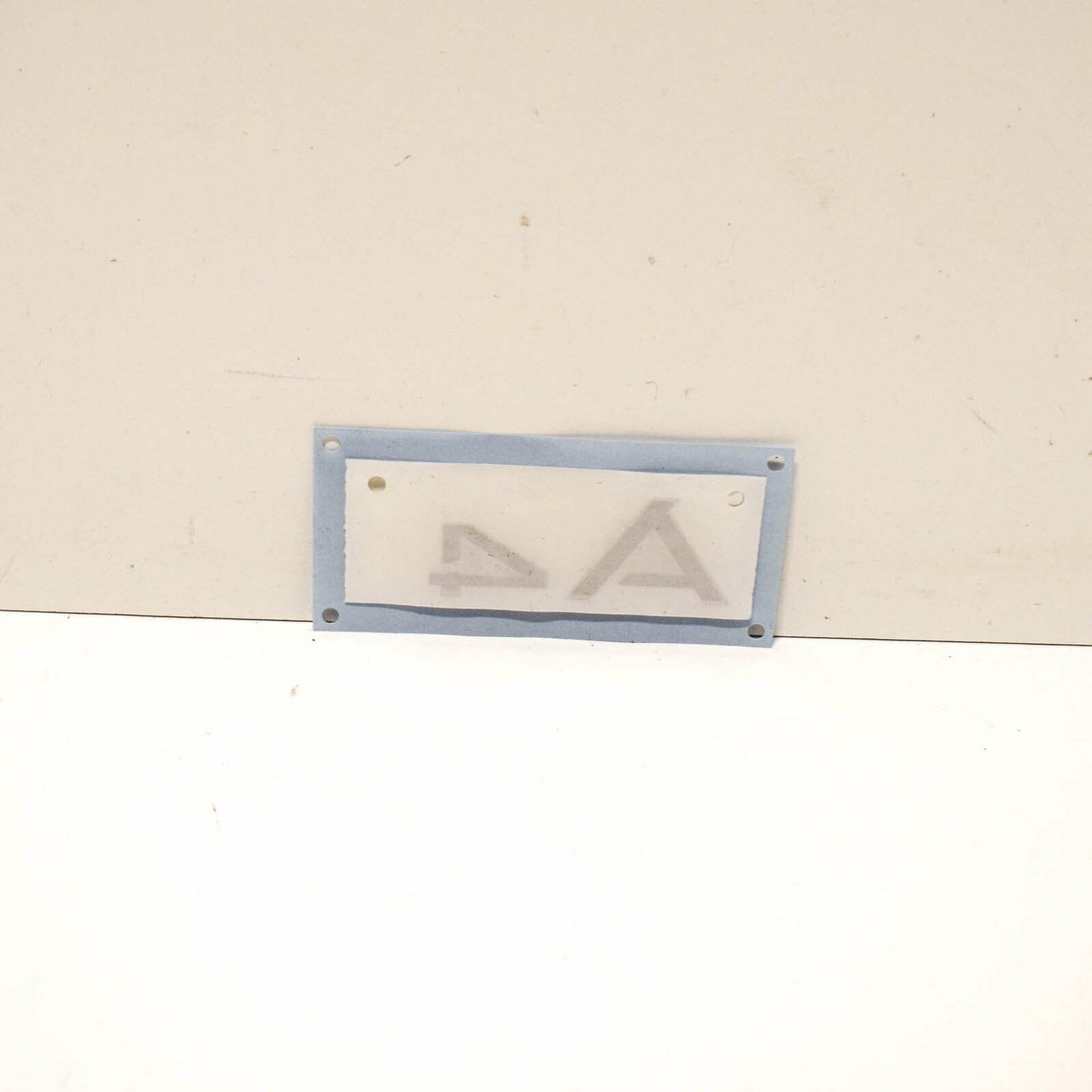 NEW AUDI A4 B7 BOOTLID BADGE 8H08537412ZZ 2008 ORIGINAL