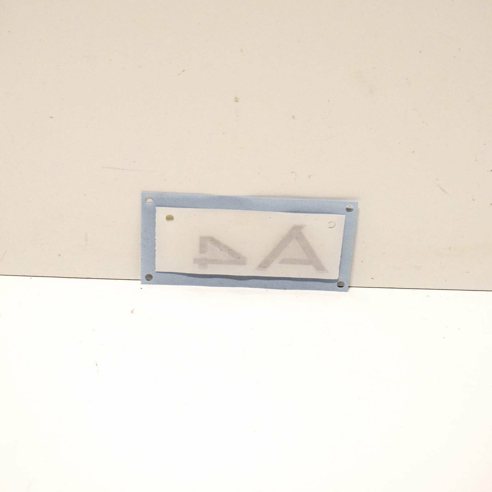 NEW AUDI A4 B7 BOOTLID BADGE 8H08537412ZZ 2008 ORIGINAL