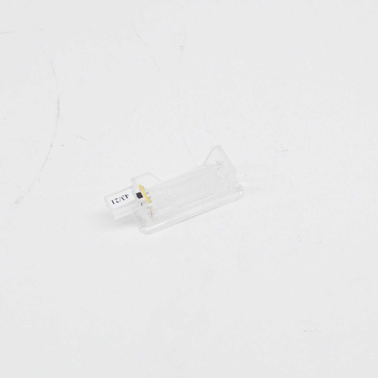 NEW MERCEDES-BENZ CLK C209 CENTRAL CONSOLE ASHTRAY LIGHTING A2208201101 ORIGINAL