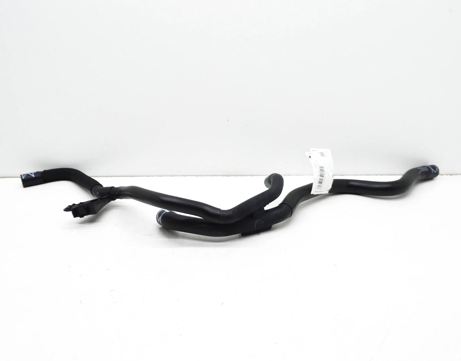 NEW VOLKSWAGEN JETTA MK4 1K5 ENGINE COOLING HOSE 3C0122101EN