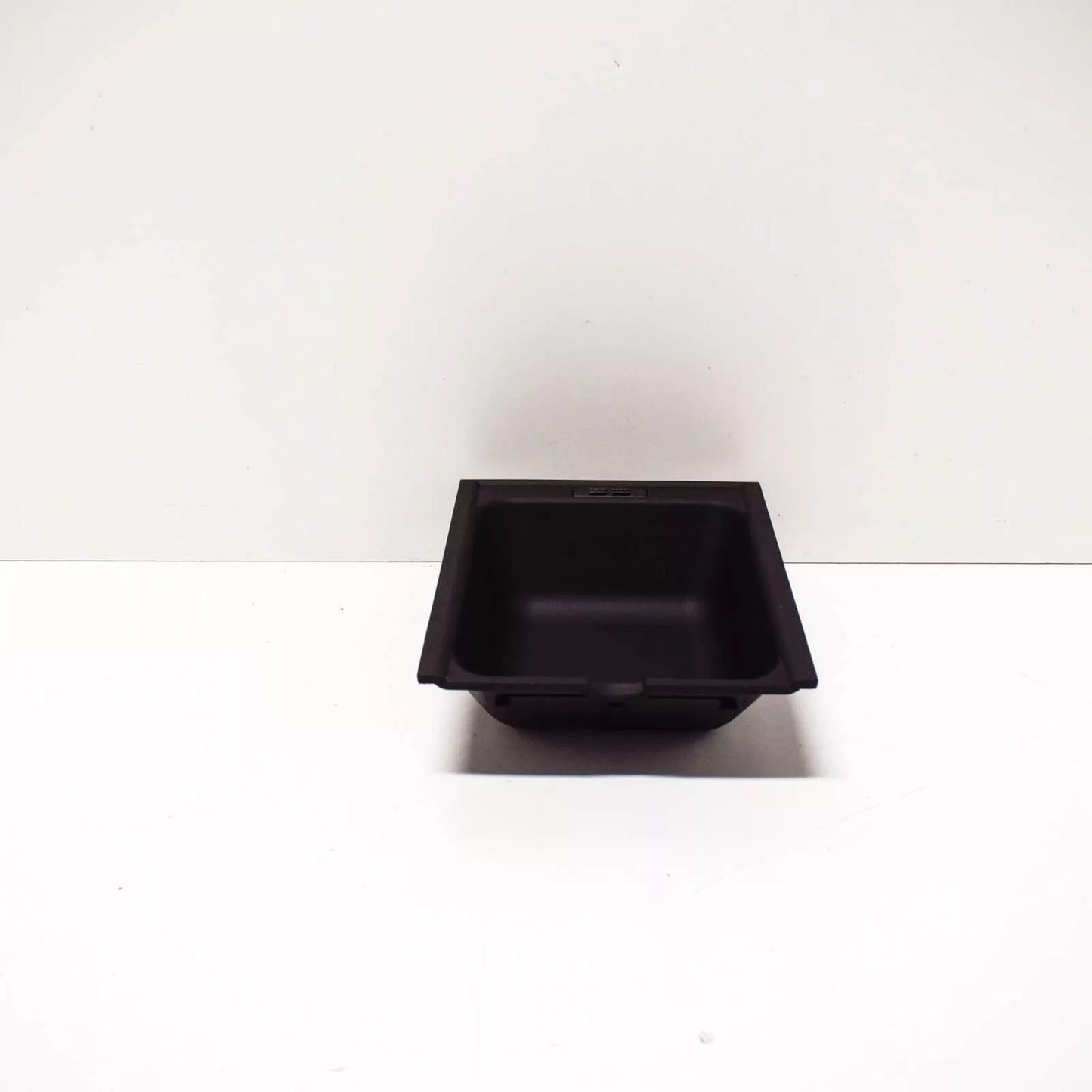 NEW BMW 5 E39 CENTER ARMREST TRAY BOX BLACK 51168196967 ORIGINAL