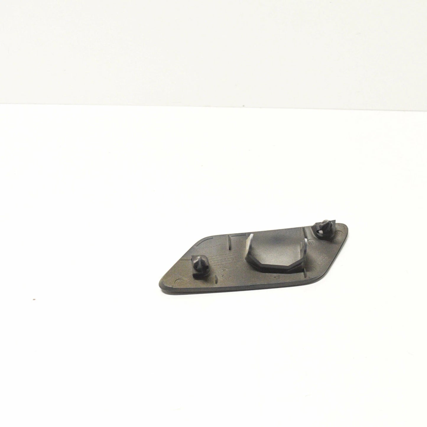 NEW AUDI RS3 8V FRONT RIGHT HEADLIGHT WASHER COVER CAP 8V5955276DGRU OEM