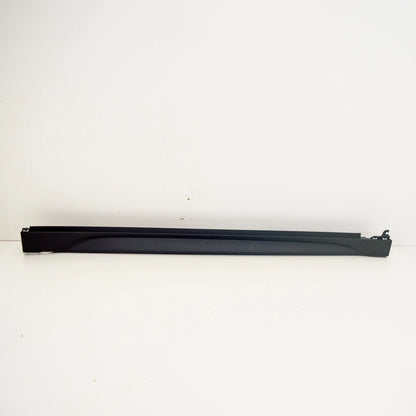 NEW BMW X1 F48 RIGHT SIDE PLASTIC SKIRT TRIM 51777332328 ORIGINAL