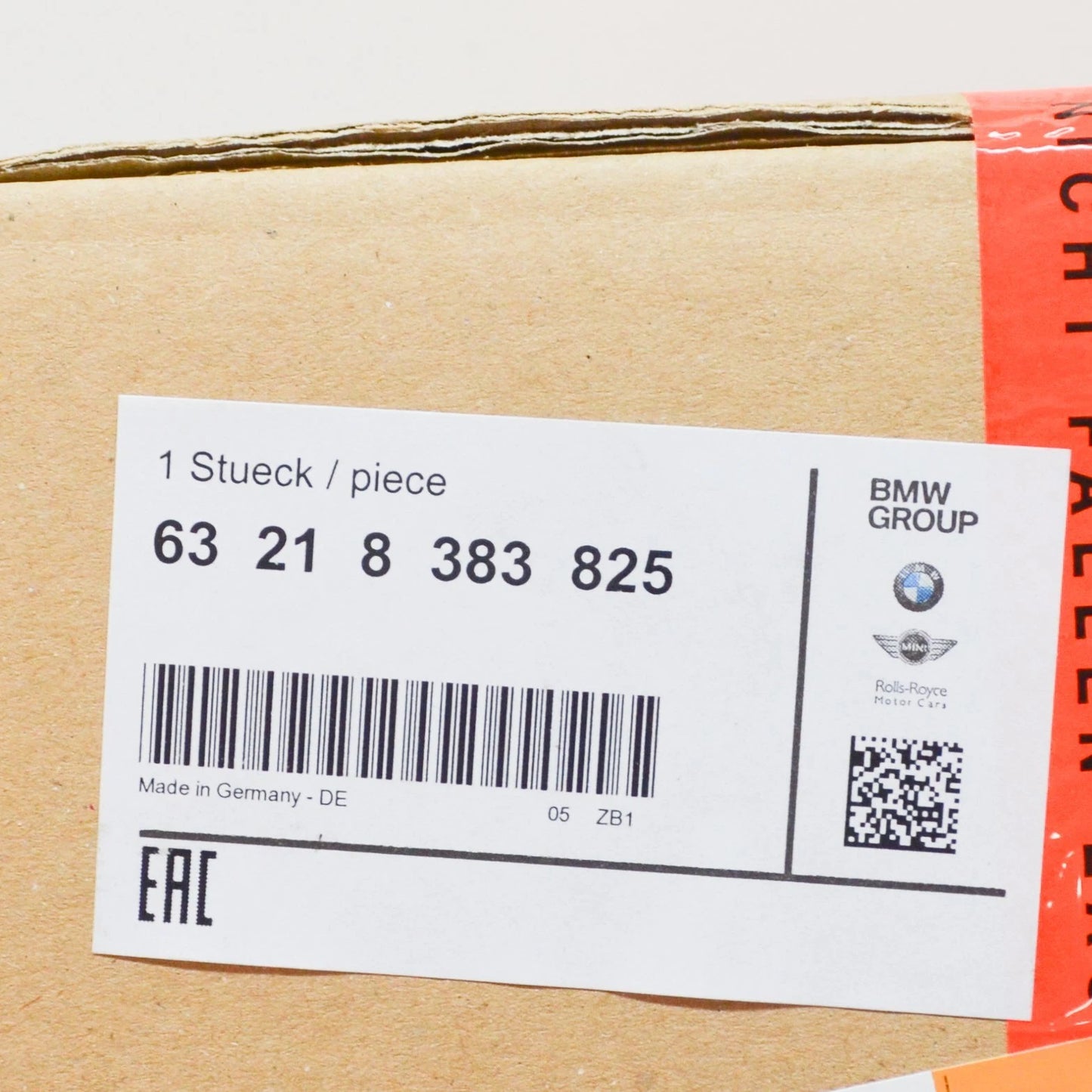 NEW BMW 3 E46 REAR LEFT TAILLIGHT 63218383825 8383825 ORIGINAL