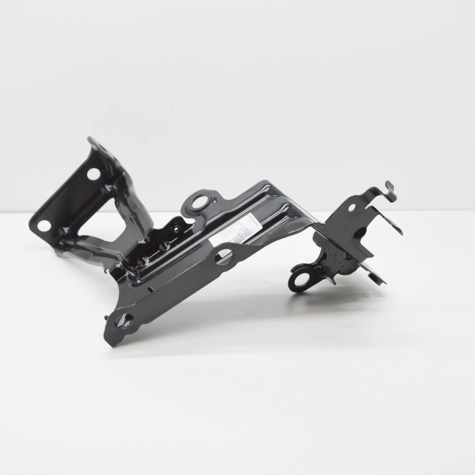 NEW AUDI A6 C8 ELECTRIC COMPRESSOR CHARGE AIR COOLER BRACKET 4K0145813AA