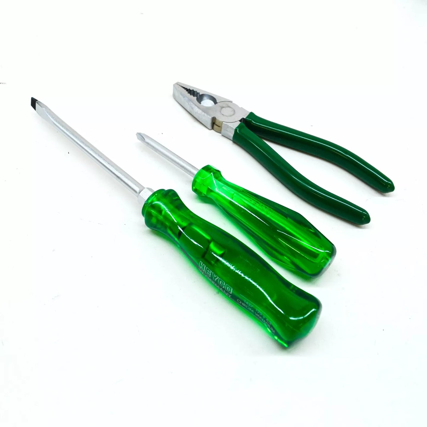 NEW BMW 3 E30 TOOL KIT 71111115329 1115329