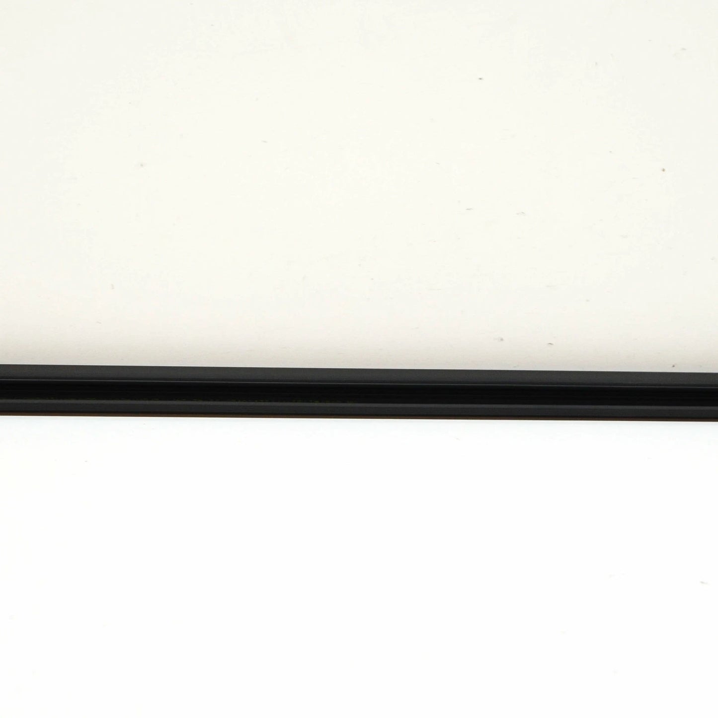 NEW VW TOURAN 5T FRONT RIGHT OUTER DOOR WINDOW GLASS SEAL 5TA837478A5AP