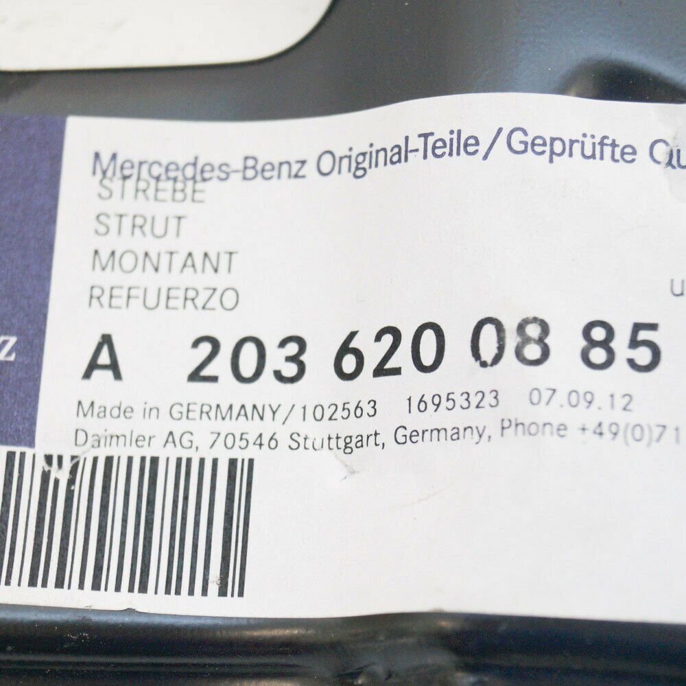 NEW MERCEDES-BENZ C-CLASS W203 FRONT SLAM PANEL BRACKET A2036200885 2006