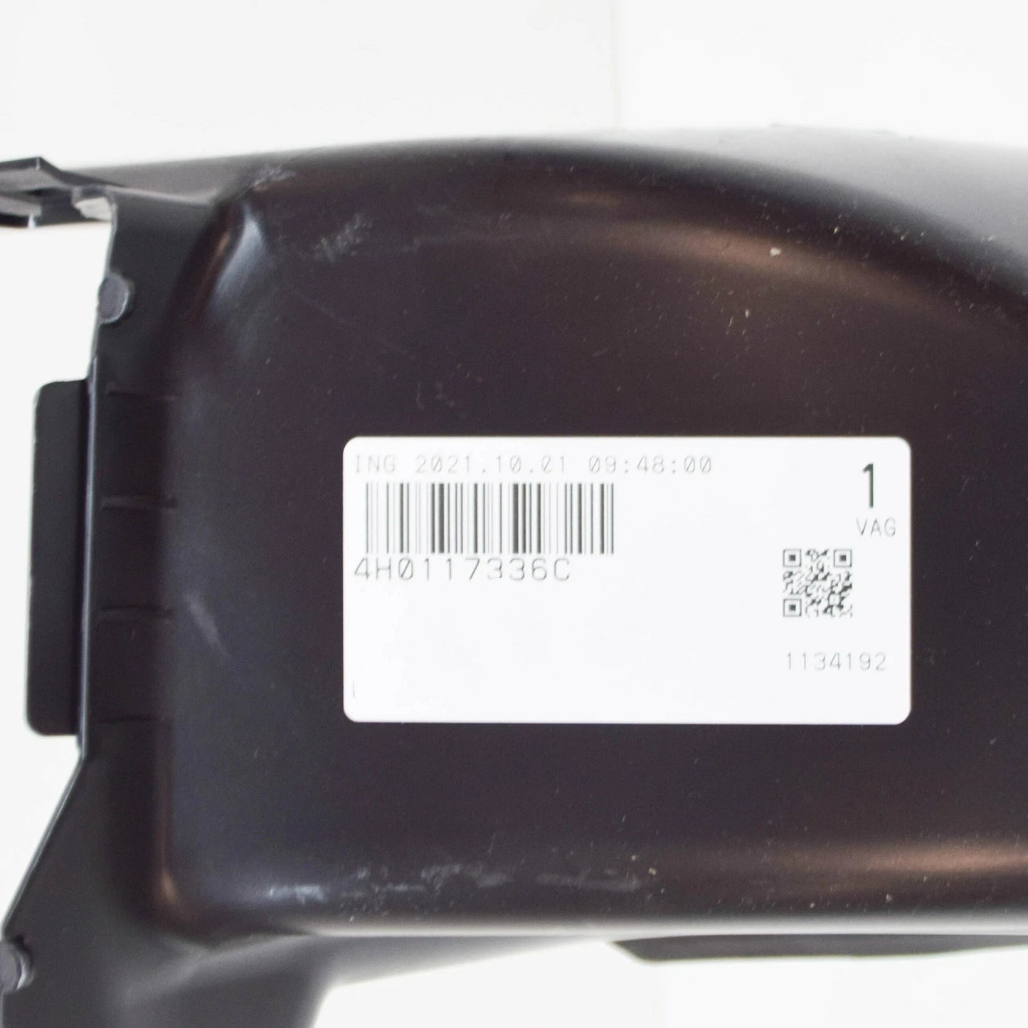 NEW AUDI A8 4H D4 OIL COOLER RIGHT AIR GUIDE 4H0117336C