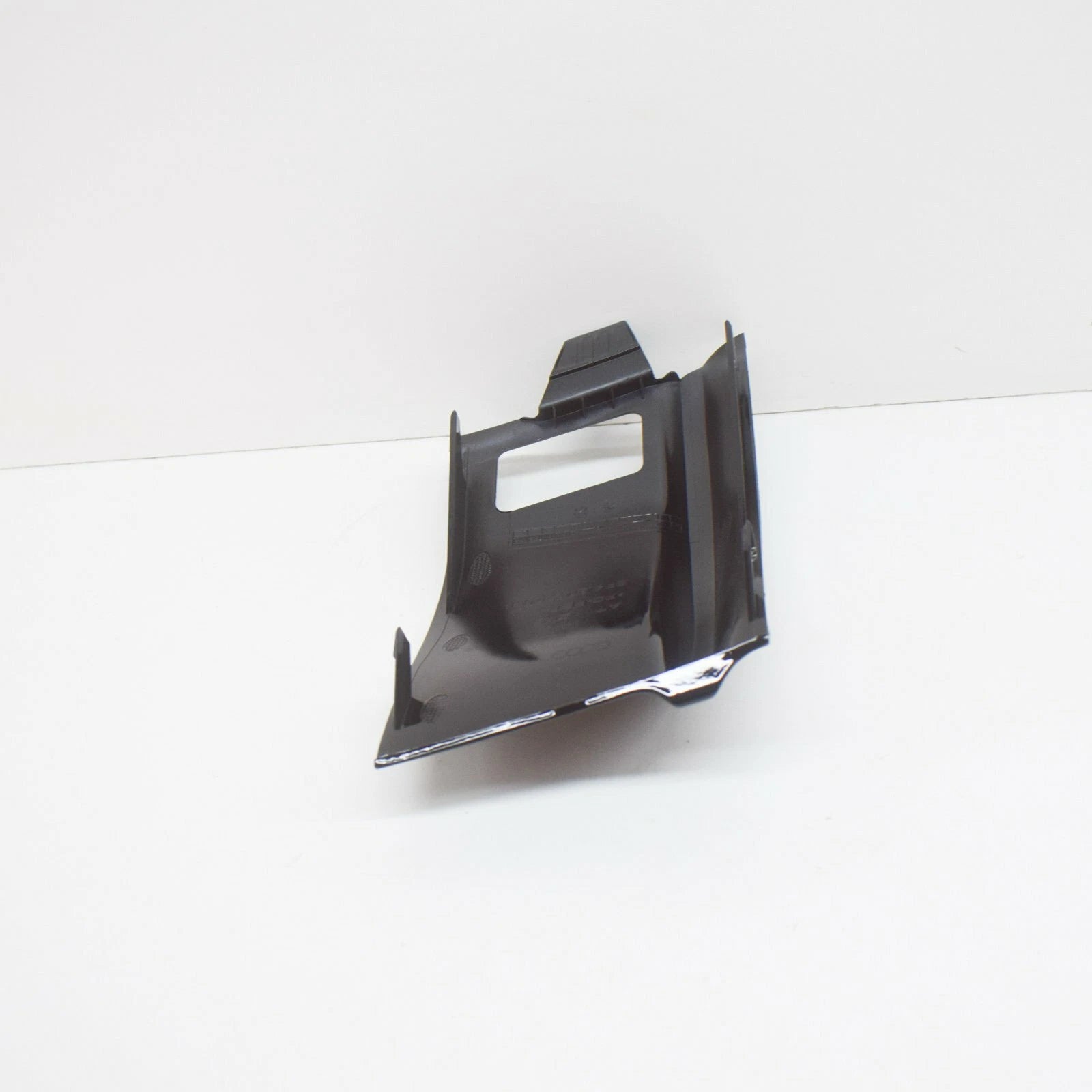 NEW AUDI RS3 SPORTBACK 8P REAR BUMPER TOW EYE COVER 8P4807441DT94