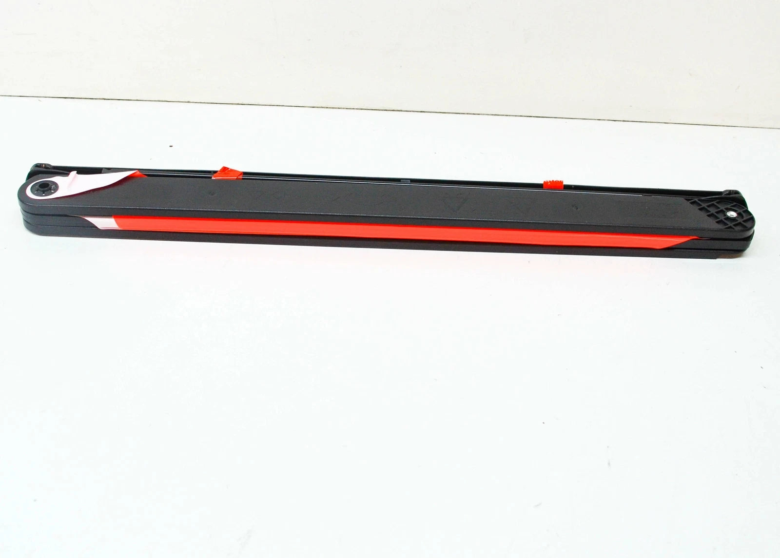 NEW MERCEDES-BENZ M W164 WARNING TRIANGLE A171890009764 ORIGINAL