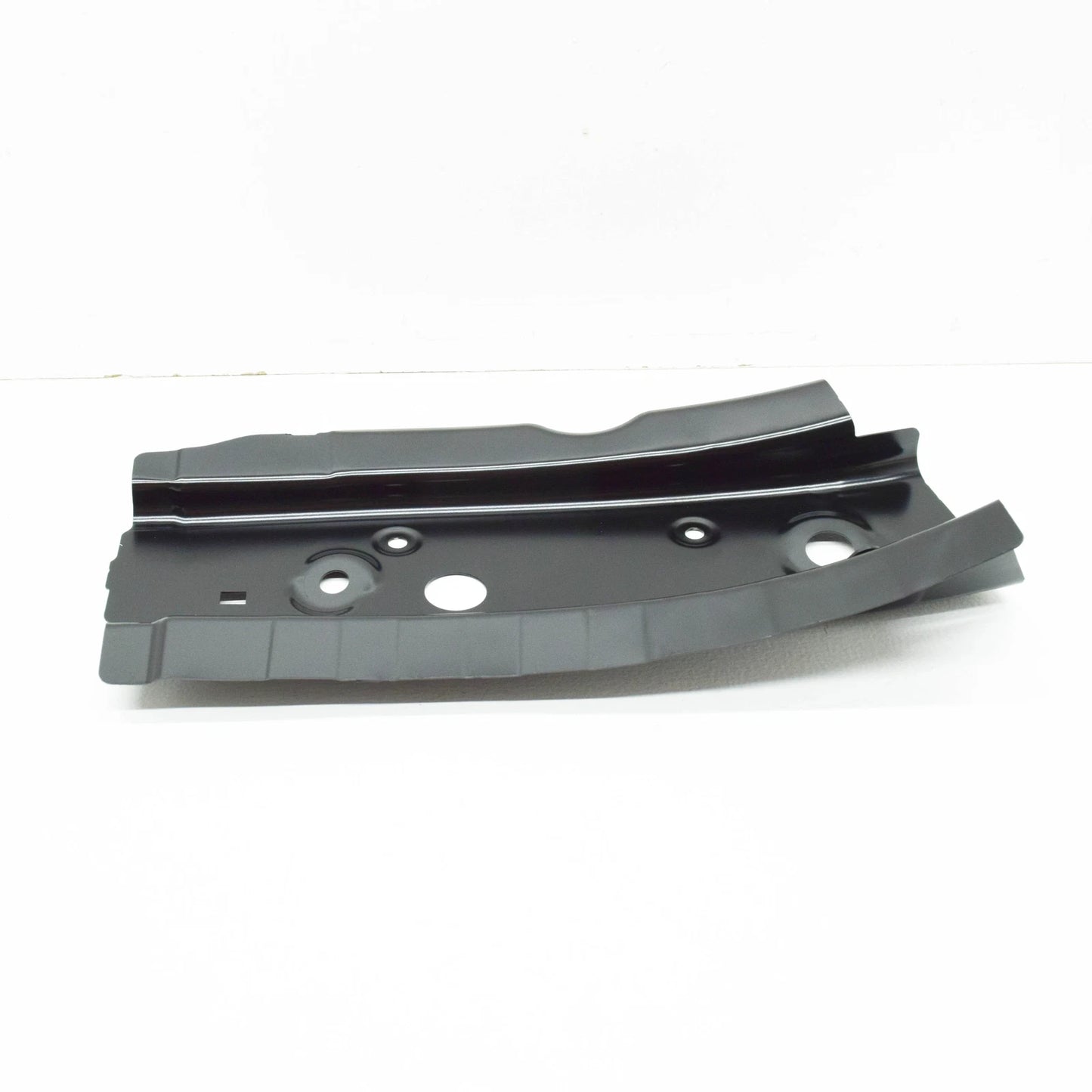 NEW BMW M5 F90 FRONT RIGHT WHEEL HOUSING STRUT 41007446670 ORIGINAL