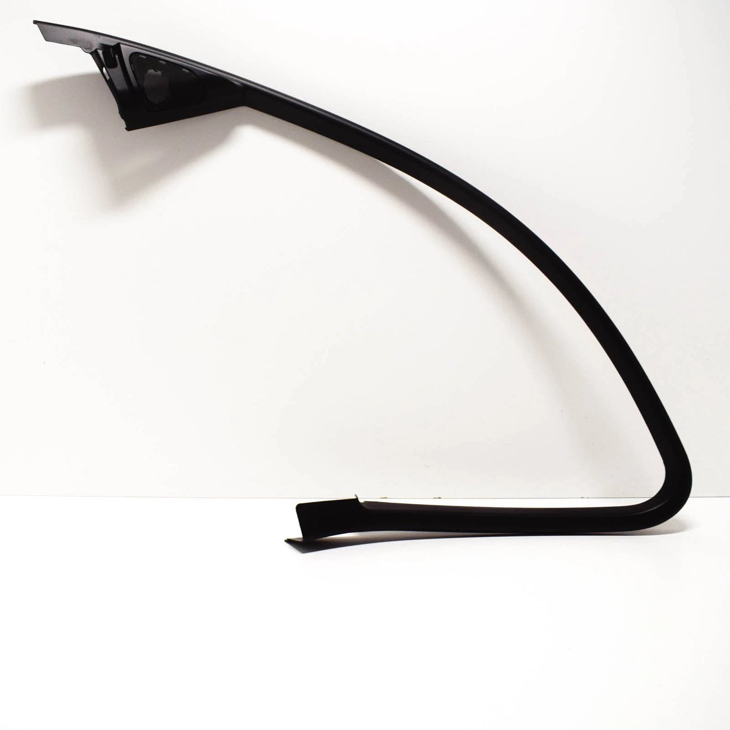 NEW BMW 3 E90 FRONT DOOR SPEAKER COVER WINDOW FRAME RIGHT 51337258576 ORIGINAL