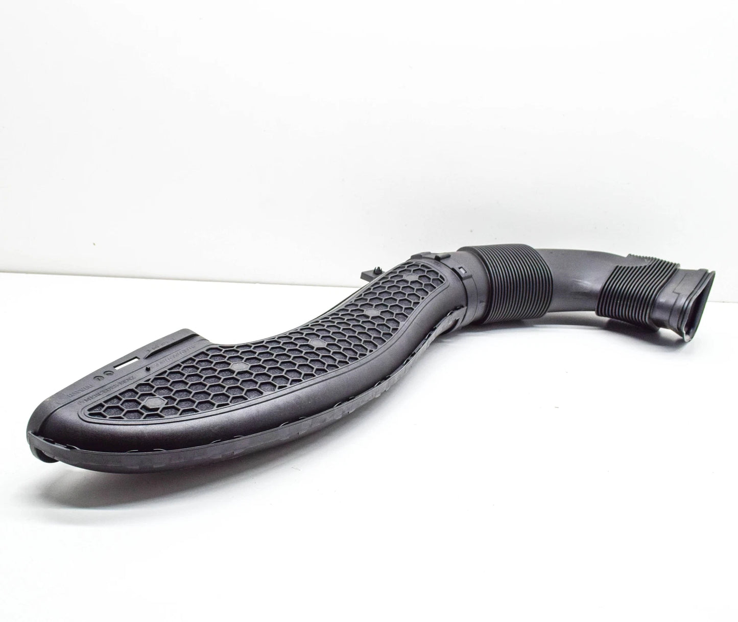 NEW MERCEDES-BENZ GLC X253 UPPER AIR INTAKE TUBE A2640907200 ORIGINAL