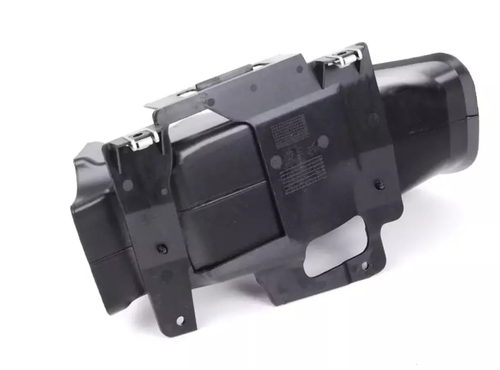 NEW BMW 3 E46 RIGHT BRAKE DUCT 51717894700 7894700 ORIGINAL